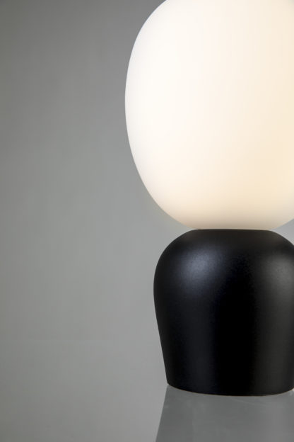 Buddy bordlampe sort