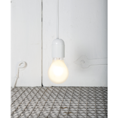 Illumination LED frosted E27 5W