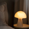 Fungo 16 bordlampe beige - Bilde 4