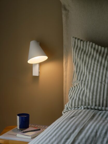 Wilmer vegglampe m/USB-C hvit - Bilde 2