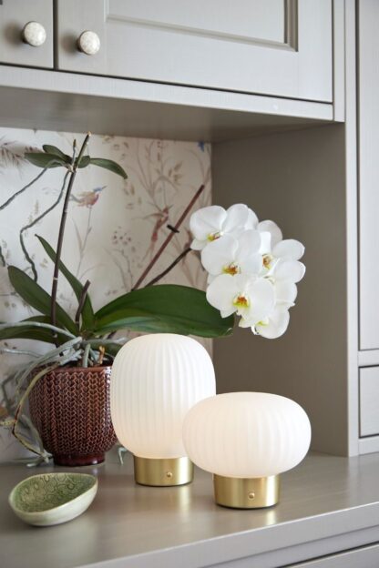 Zoe bordlampe oppladbar opal/messing - Bilde 2